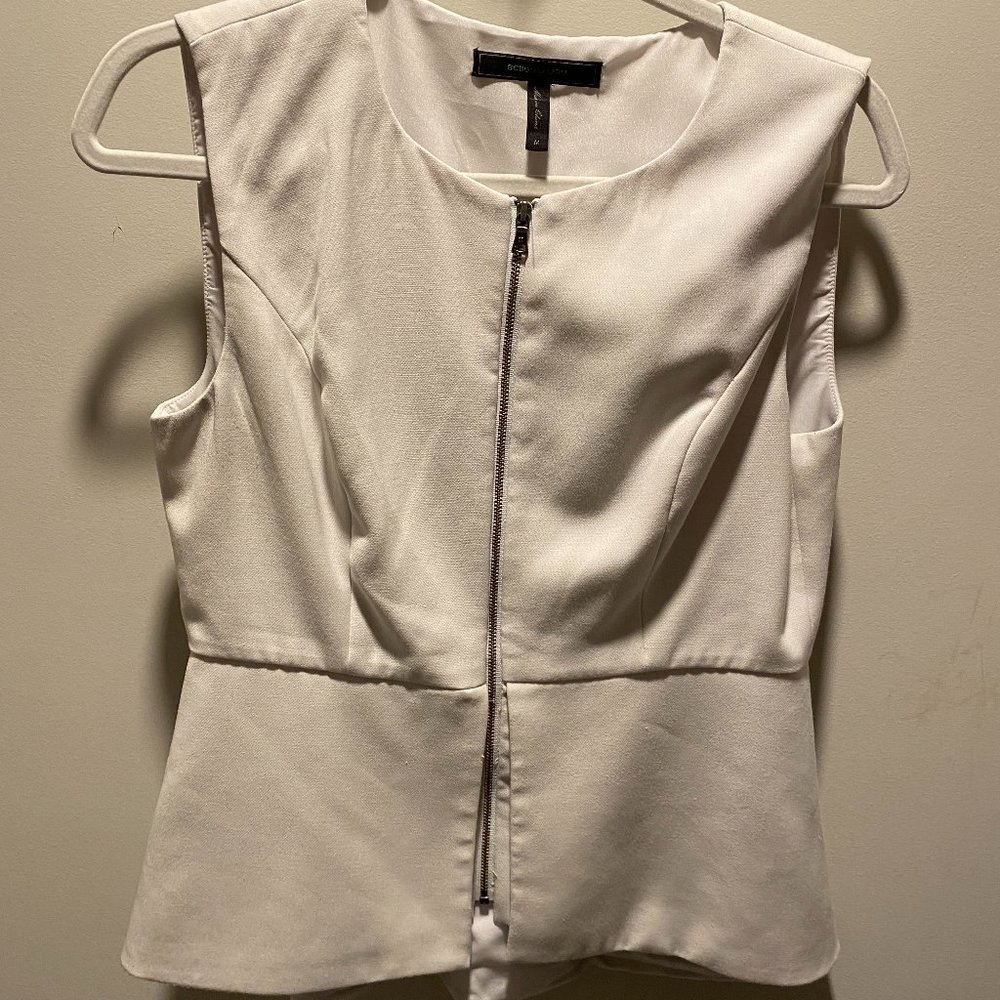BCBGMaxAzreia White Peplum Top with Zipper Detail Sz M